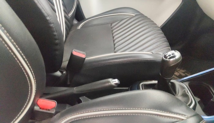 2020 Maruti IGNIS ALPHA 1.2, Petrol, Manual, 65,102 km, Gear Lever