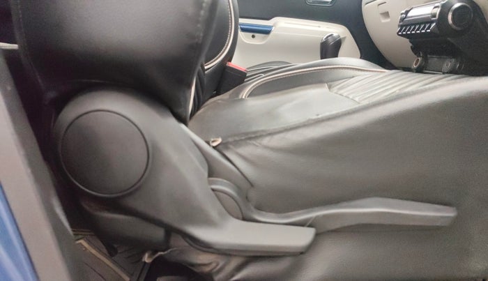 2020 Maruti IGNIS ALPHA 1.2, Petrol, Manual, 65,102 km, Driver Side Adjustment Panel