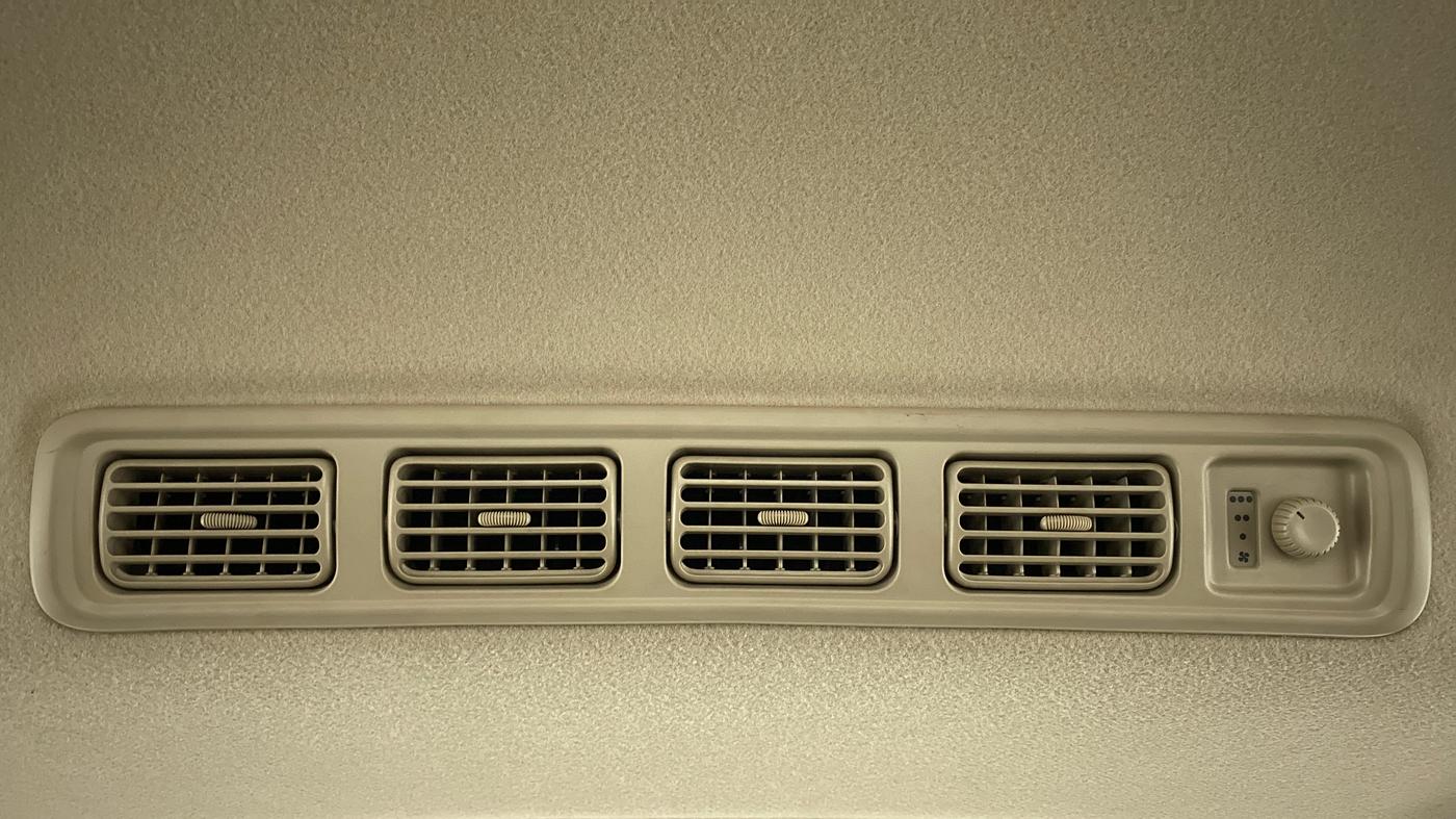 2013 Maruti Ertiga VXI, Petrol, Manual, 51,926 km, Rear AC Vents