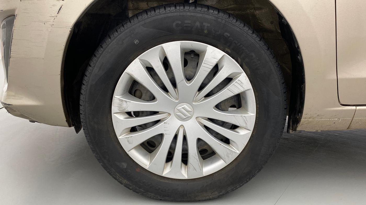 2013 Maruti Ertiga VXI, Petrol, Manual, 51,926 km, Left Front Wheel