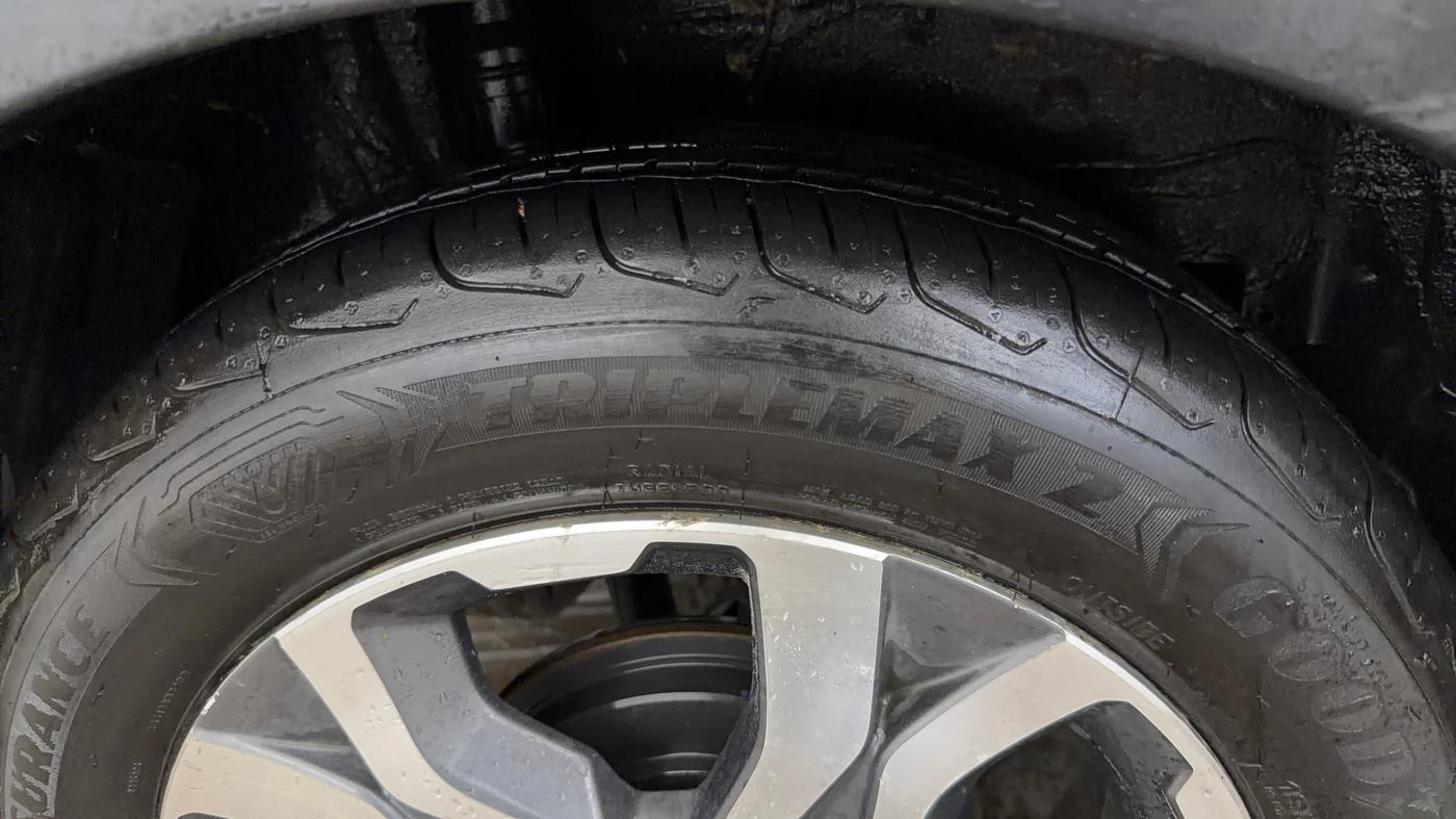 2017 Honda WR-V 1.2L I-VTEC VX MT, Petrol, Manual, 60,215 km, Right Rear Tyre Tread