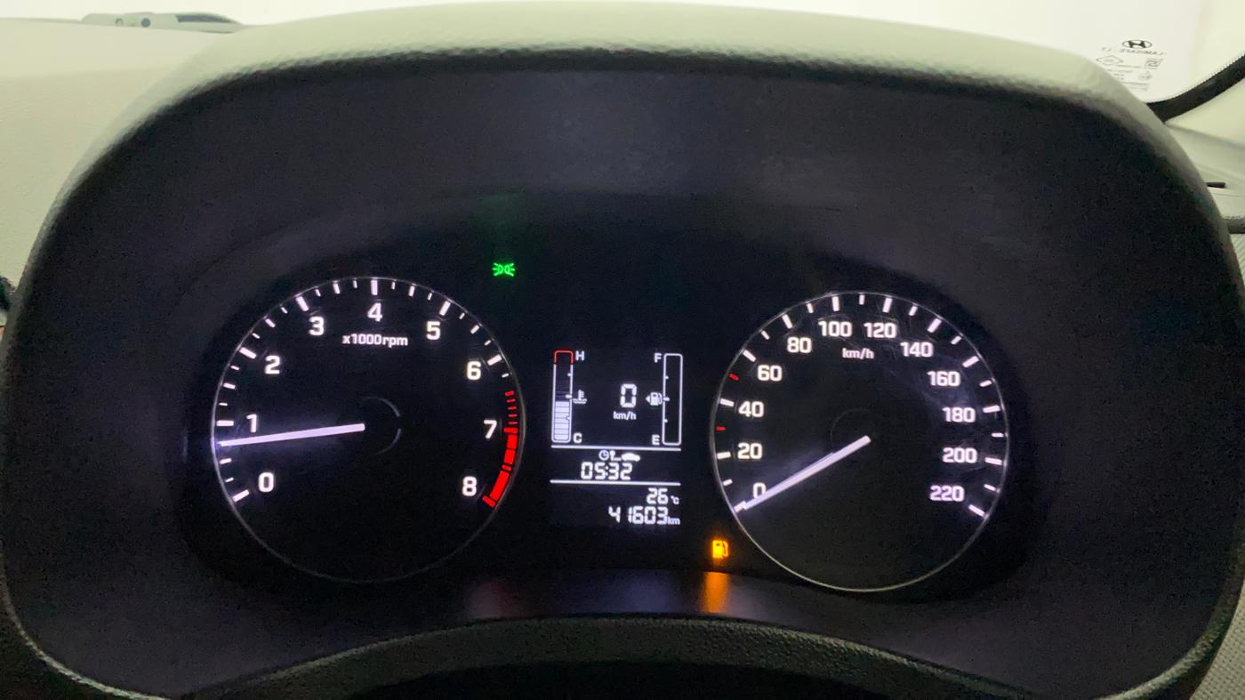2016 Hyundai Creta SX PLUS  ANNIVERSARY EDITION 1.6 PETROL, Petrol, Manual, 41,588 km, Odometer Image