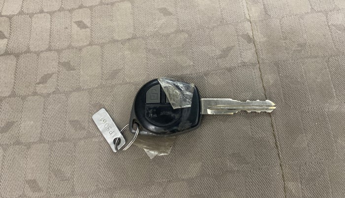 2015 Maruti Wagon R 1.0 VXI, Petrol, Manual, 30,157 km, Key Close Up