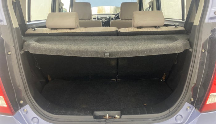 2015 Maruti Wagon R 1.0 VXI, Petrol, Manual, 30,157 km, Boot Inside