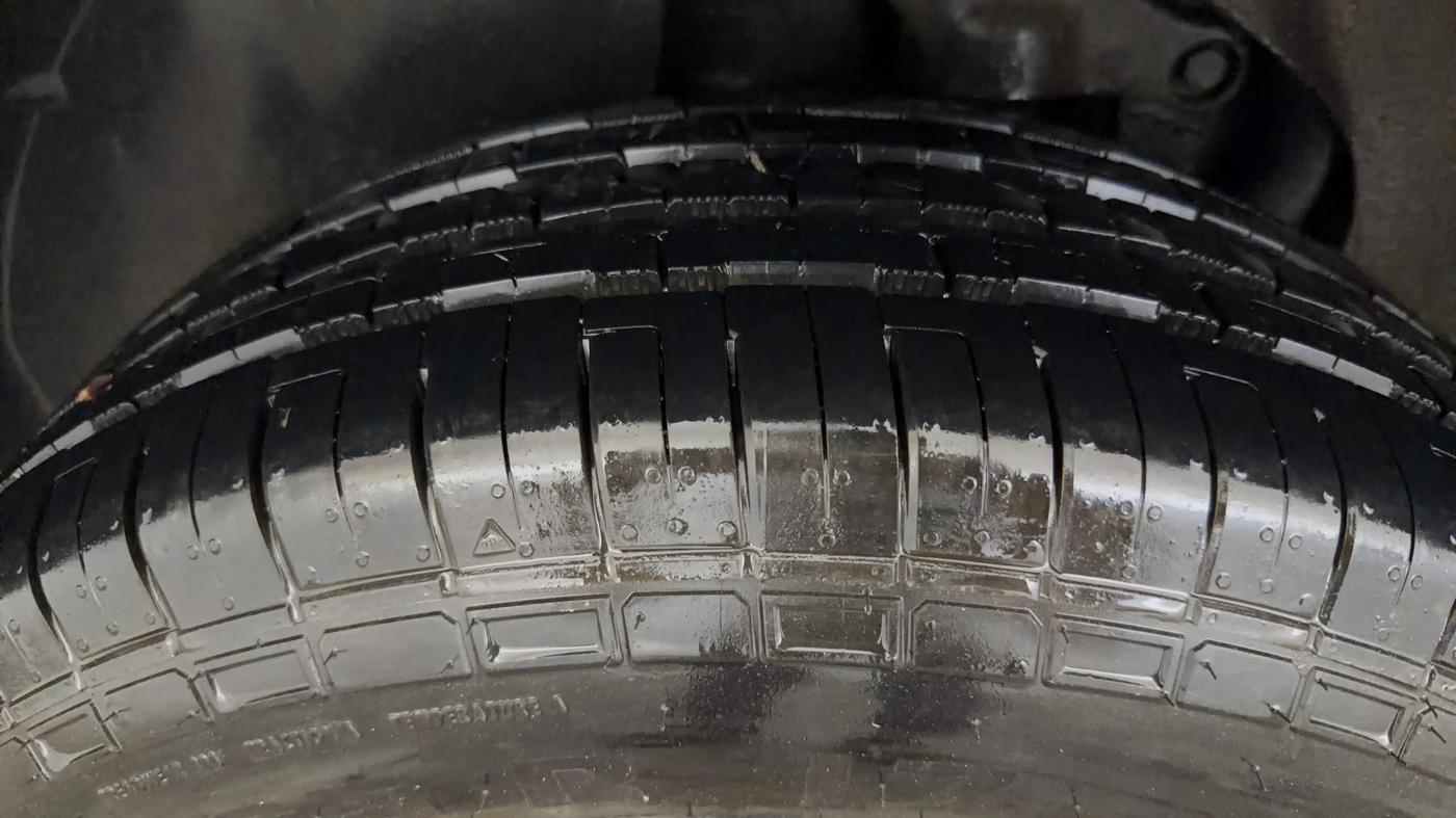 2021 Tata Harrier XZA PLUS 2.0L, Diesel, Automatic, 72,986 km, Right Rear Tyre Tread