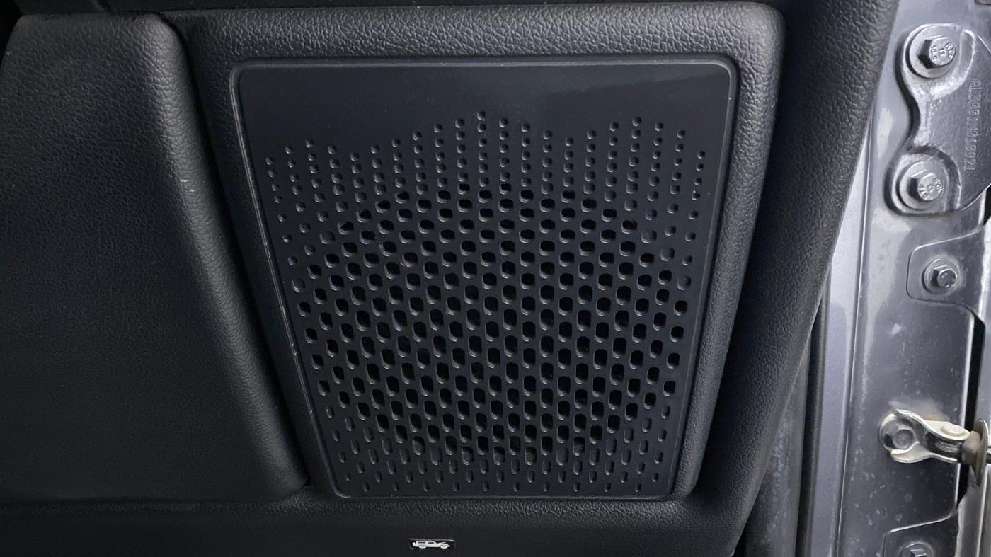 2021 Mahindra Thar LX PETROL HT 4WD AT, Petrol, Automatic, 11,287 km, Speaker