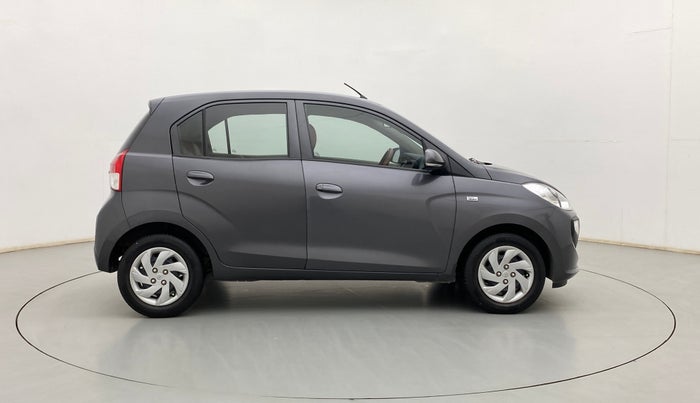 2019 Hyundai NEW SANTRO SPORTZ AMT, Petrol, Automatic, 25,159 km, Right Side View