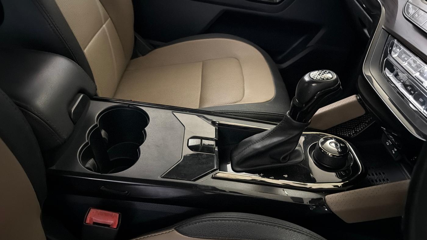 2022 Tata Safari XZA PLUS KAZIRANGA, Diesel, Automatic, 56,987 km, Gear Lever