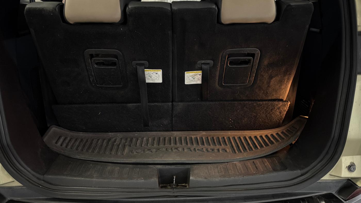 2022 Tata Safari XZA PLUS KAZIRANGA, Diesel, Automatic, 56,987 km, Boot Inside