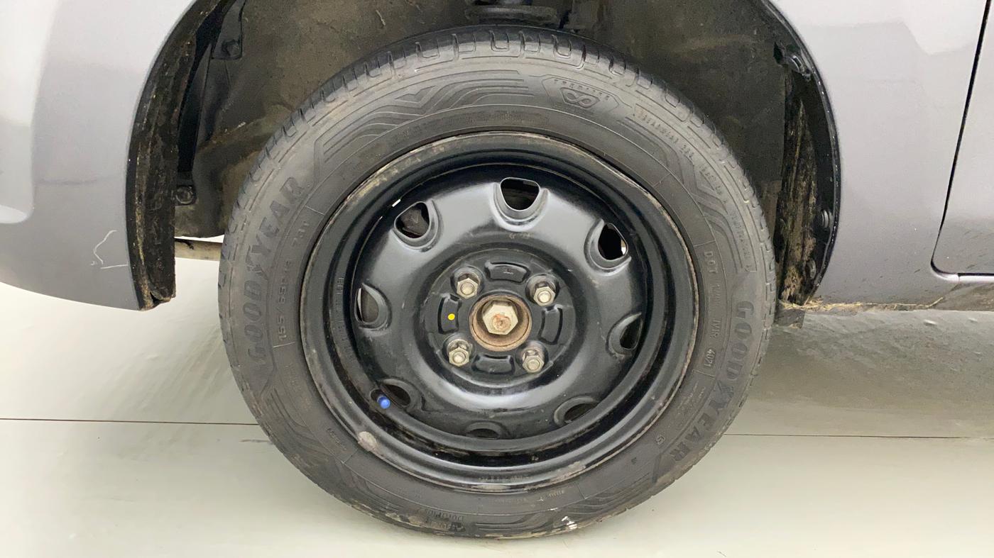 2019 Maruti Alto K10 VXI, CNG, Manual, 54,233 km, Left Front Wheel