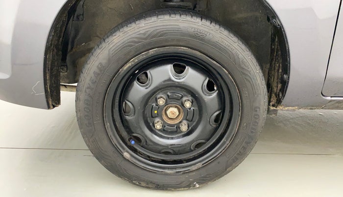 2019 Maruti Alto K10 VXI, CNG, Manual, 54,233 km, Left Front Wheel