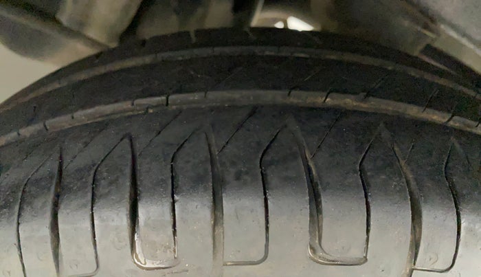 2019 Maruti Alto K10 VXI, CNG, Manual, 54,233 km, Left Rear Tyre Tread