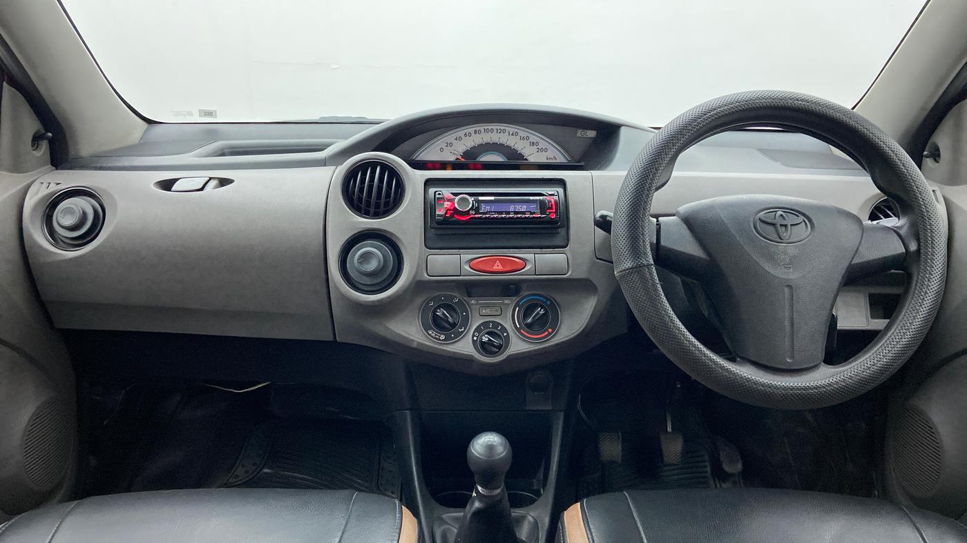 2011 Toyota Etios Liva G, Petrol, Manual, 67,229 km, Dashboard