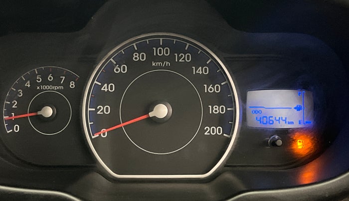 2015 Hyundai i10 SPORTZ 1.1, Petrol, Manual, 40,596 km, Odometer Image