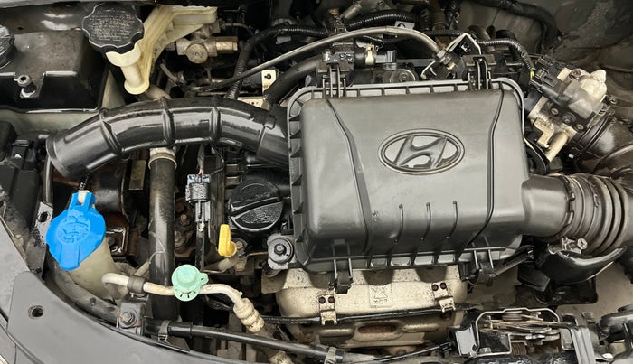 2015 Hyundai i10 SPORTZ 1.1, Petrol, Manual, 40,596 km, Engine View - Right