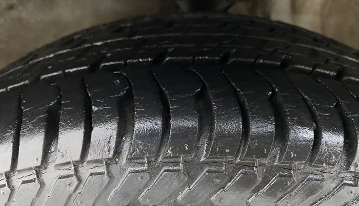 2012 Maruti Alto K10 VXI P, Petrol, Manual, 15,740 km, Left Front Tyre Tread