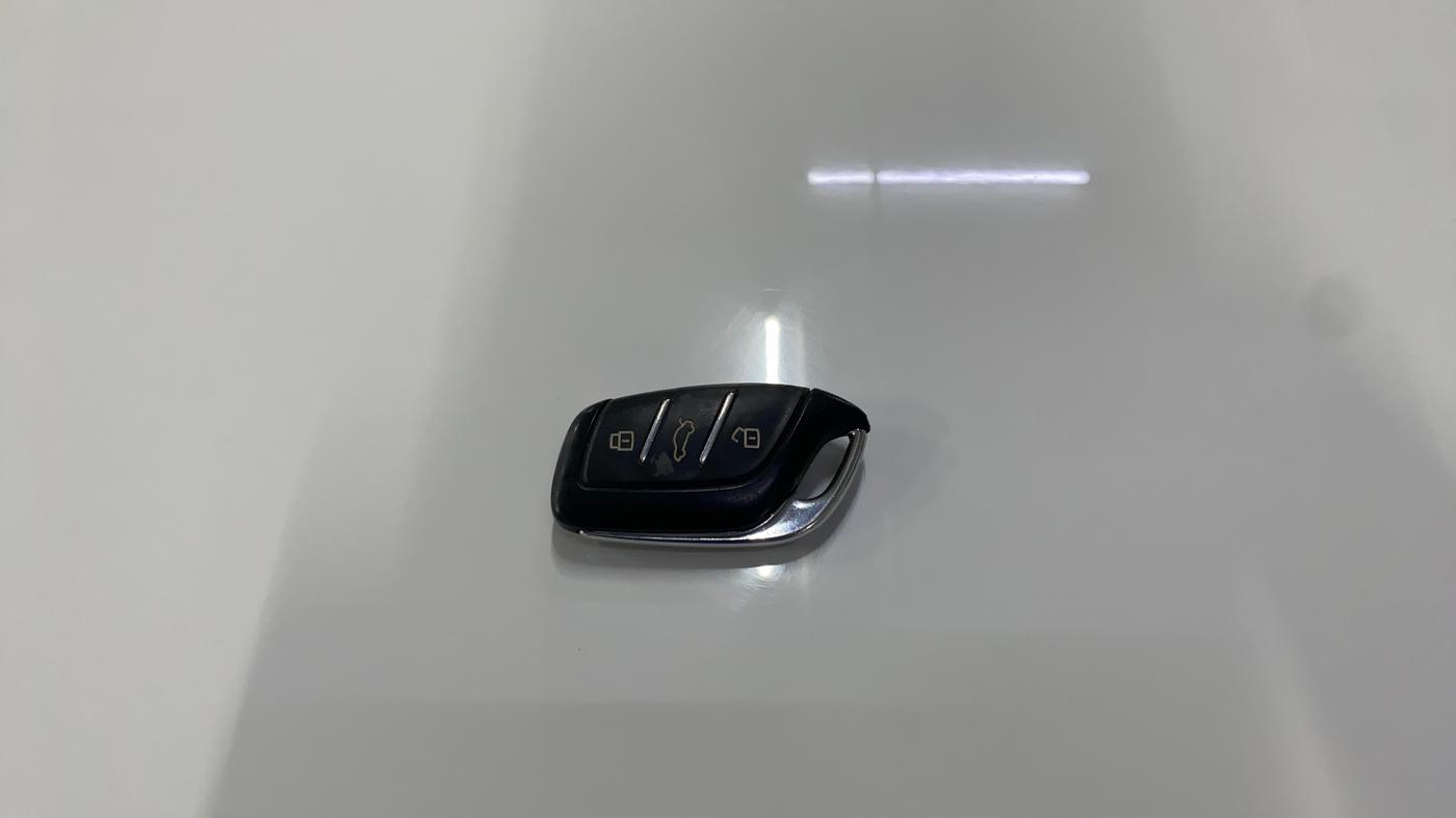 2022 MG ASTOR SHARP EX 1.5 MT, Petrol, Manual, 25,227 km, Key Close Up