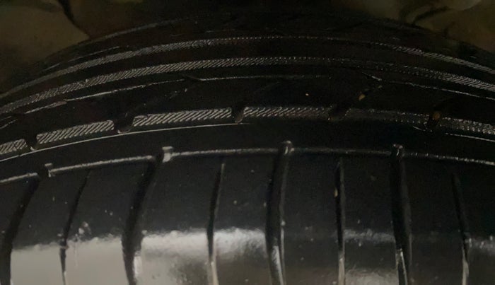 2020 KIA SELTOS GTX PLUS DCT 1.4 PETROL, Petrol, Automatic, 65,020 km, Left Front Tyre Tread