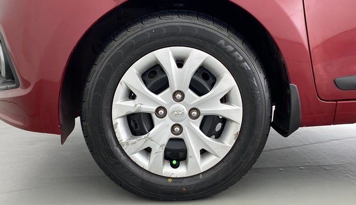 2016 Hyundai Grand i10 SPORTZ 1.2 KAPPA VTVT, Petrol, Manual, 56,397 km, Left Front Wheel