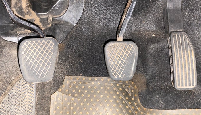 2015 Honda Jazz 1.5L I-DTEC VX, Diesel, Manual, 92,656 km, Pedals