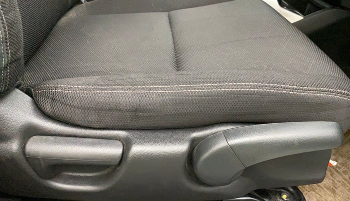 2015 Honda Jazz 1.5L I-DTEC VX, Diesel, Manual, 92,656 km, Driver Side Adjustment Panel