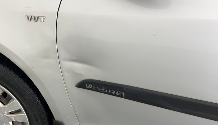 2013 Maruti Swift Dzire VXI, Petrol, Manual, 57,473 km, Front passenger door - Slightly dented
