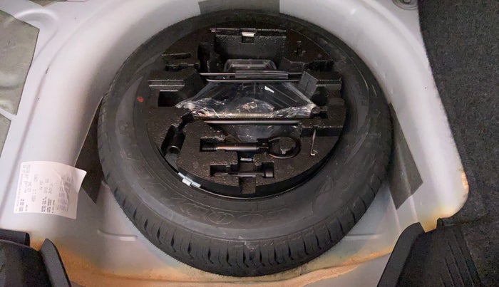 2018 Volkswagen Ameo COMFORTLINE 1.0, Petrol, Manual, 14,851 km, Spare Tyre