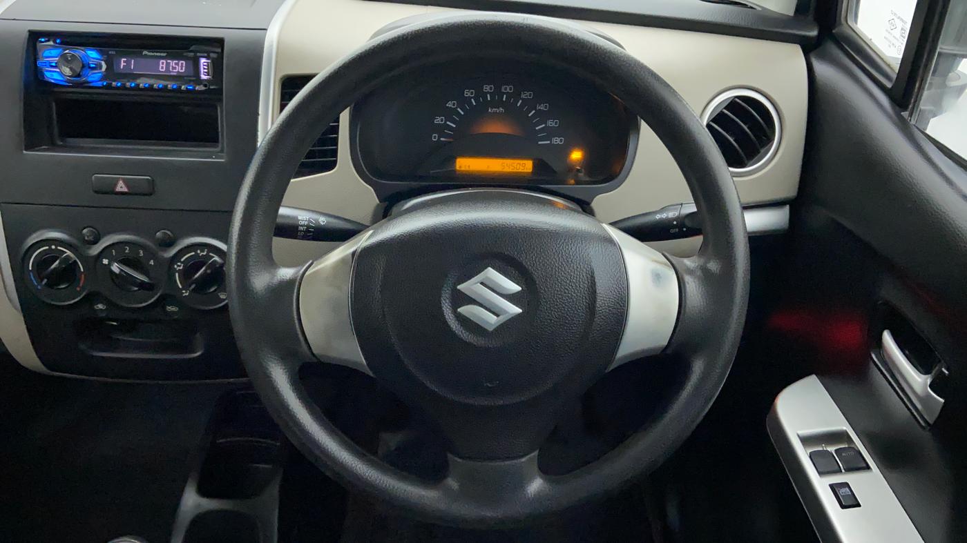 2014 Maruti Wagon R 1.0 LXI CNG, CNG, Manual, 54,567 km, Steering Wheel Close Up