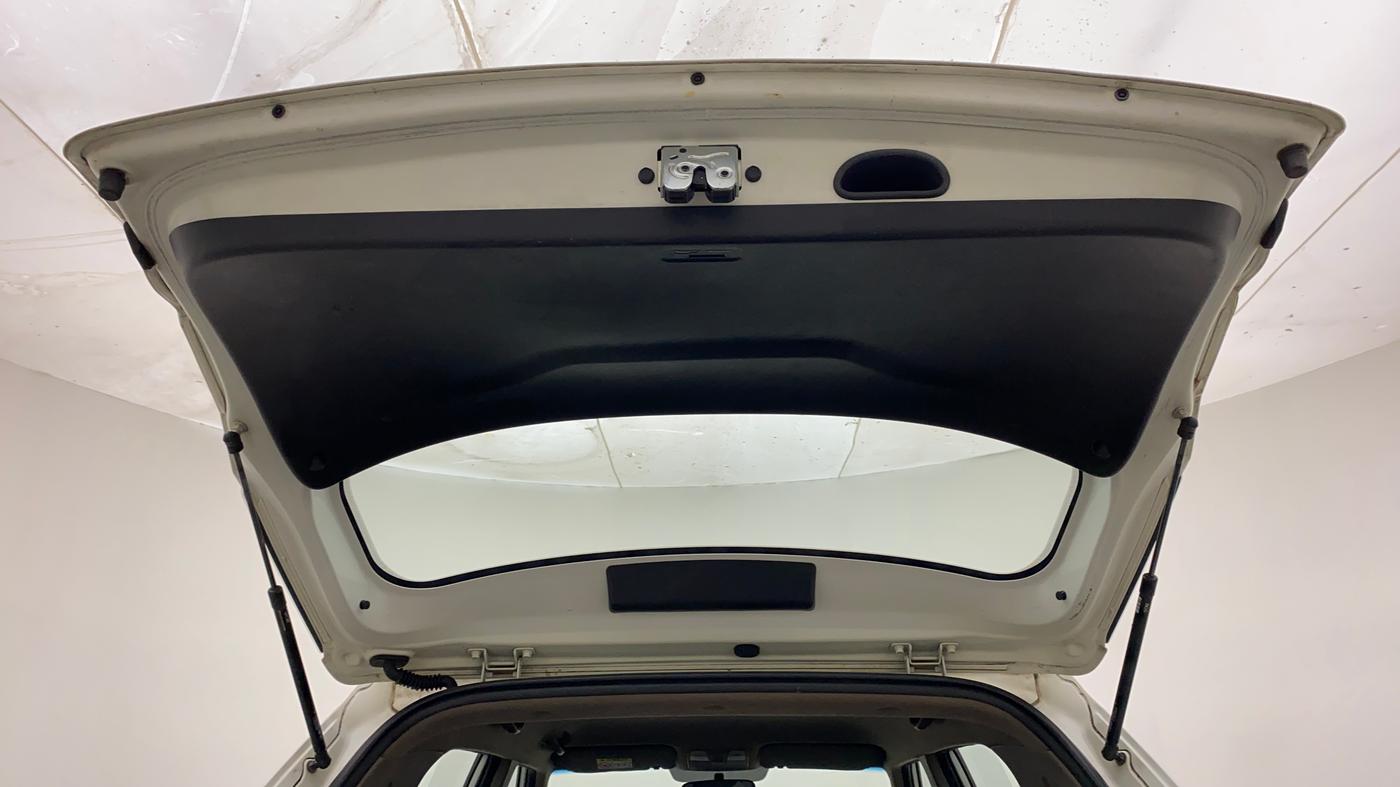 2017 Hyundai Creta E PLUS 1.6 PETROL, Petrol, Manual, 81,347 km, Boot Door Open