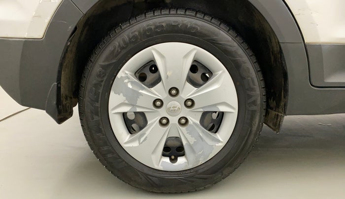 2017 Hyundai Creta E PLUS 1.6 PETROL, Petrol, Manual, 81,347 km, Right Rear Wheel