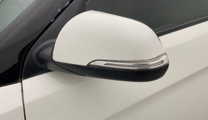 2017 Hyundai Creta E PLUS 1.6 PETROL, Petrol, Manual, 81,347 km, Left rear-view mirror - Slight misalignment