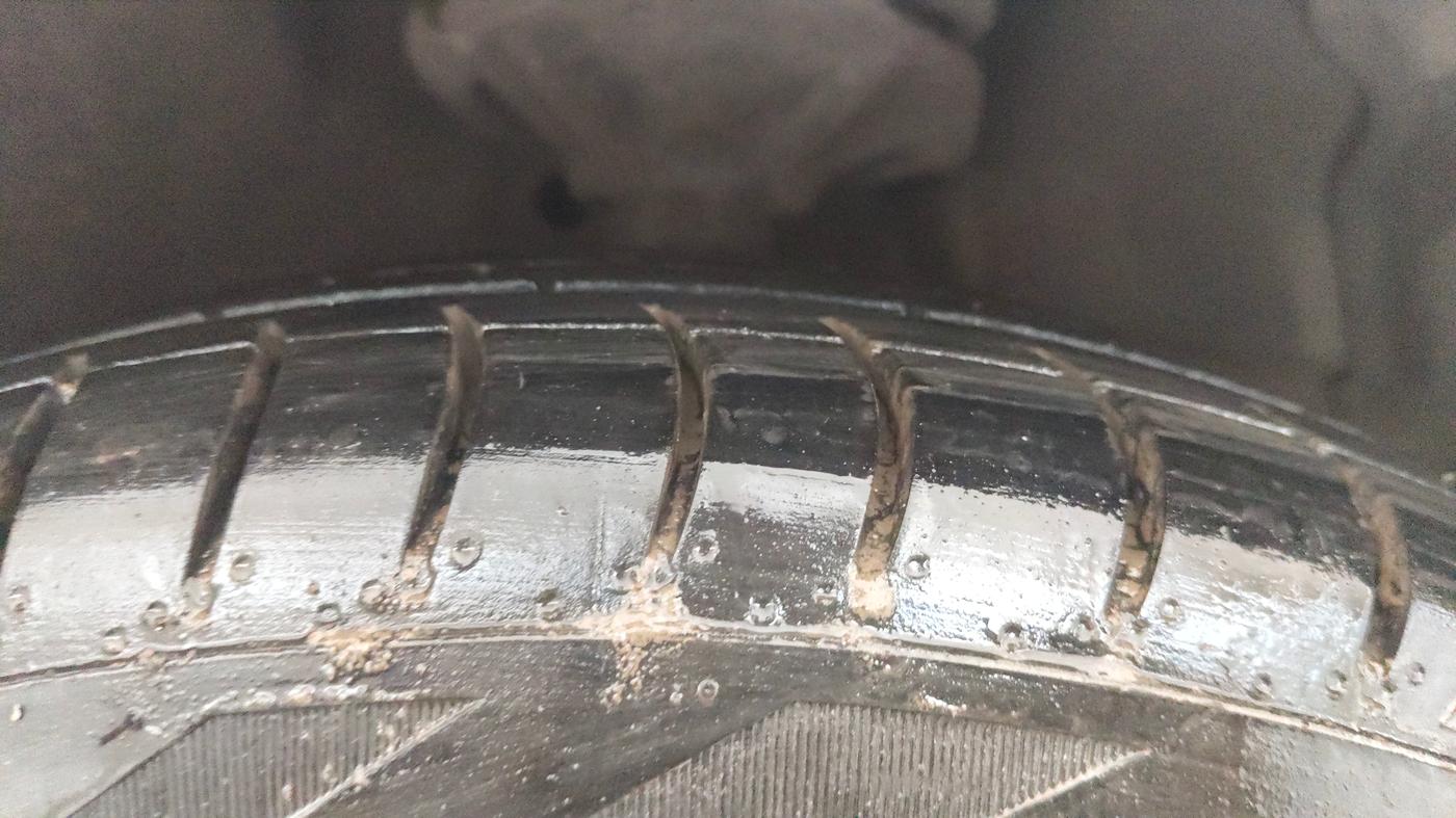2017 Maruti Celerio VXI, Petrol, Manual, 35,655 km, Right Front Tyre Tread
