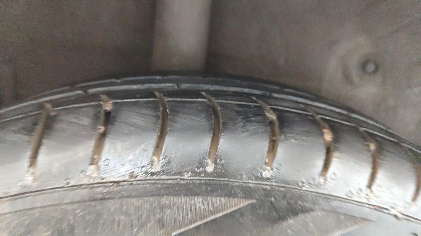 2017 Maruti Celerio VXI, Petrol, Manual, 35,655 km, Right Rear Tyre Tread