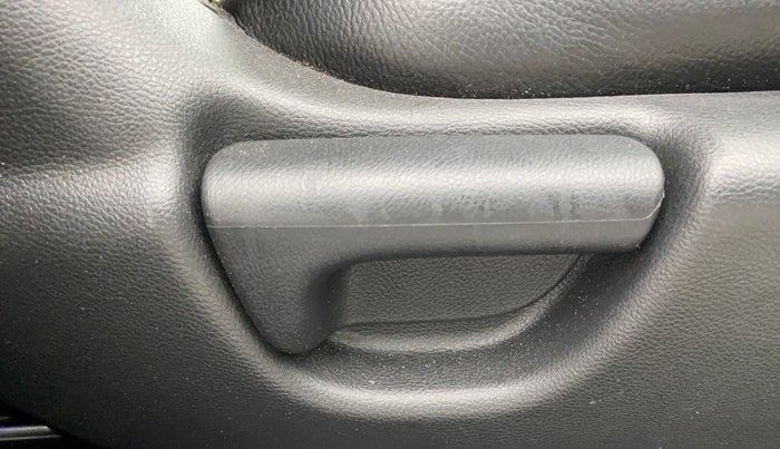 2019 Honda WR-V 1.5L I-DTEC VX MT, Diesel, Manual, 77,897 km, Driver Side Adjustment Panel