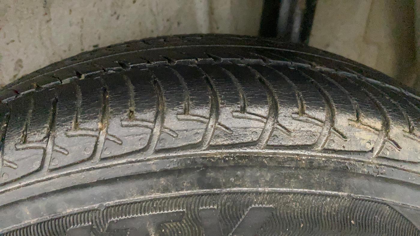 2021 Maruti New Wagon-R VXI 1.0, Petrol, Manual, 35,262 km, Left Rear Tyre Tread