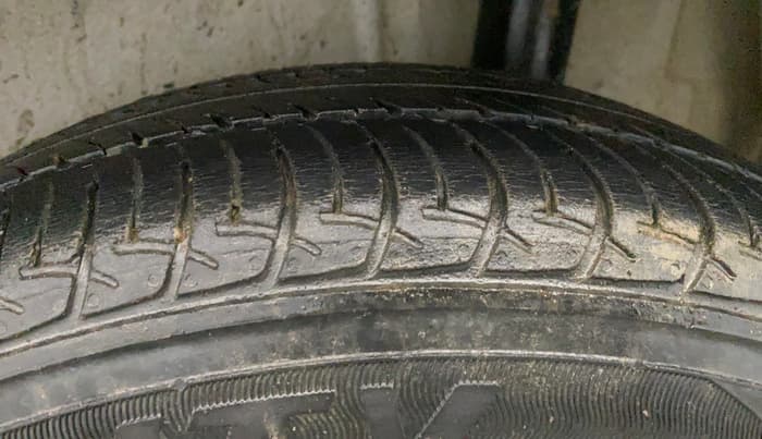 2021 Maruti New Wagon-R VXI 1.0, Petrol, Manual, 35,262 km, Left Rear Tyre Tread