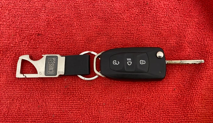 2020 Tata Tiago XZ+ 1.2 Revotron, Petrol, Manual, 8,135 km, Key Close Up