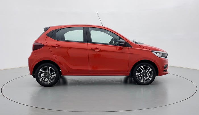 2020 Tata Tiago XZ+ 1.2 Revotron, Petrol, Manual, 8,135 km, Right Side