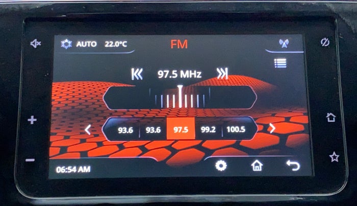 2020 Tata Tiago XZ+ 1.2 Revotron, Petrol, Manual, 8,135 km, Infotainment System