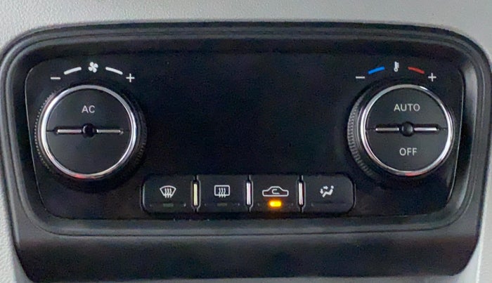 2020 Tata Tiago XZ+ 1.2 Revotron, Petrol, Manual, 8,135 km, Automatic Climate Control