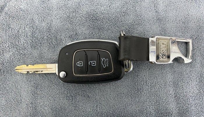2022 Hyundai GRAND I10 NIOS SPORTZ 1.2 KAPPA VTVT CNG, CNG, Manual, 35,079 km, Key Close Up