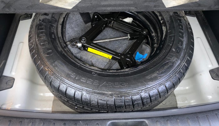 2022 KIA SELTOS GTX PLUS DCT 1.4 PETROL, Petrol, Automatic, 52,119 km, Spare Tyre