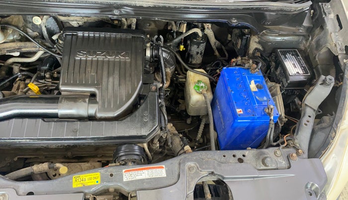2015 Maruti Ritz VXI, CNG, Manual, 61,844 km, Engine View - Left