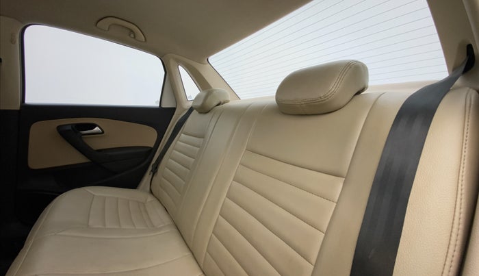 2018 Volkswagen Ameo HIGHLINE1.5L, Diesel, Manual, 90,944 km, Right Side Rear Door Cabin