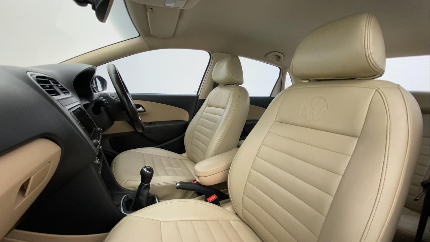2018 Volkswagen Ameo HIGHLINE1.5L, Diesel, Manual, 90,944 km, Right Side Front Door Cabin