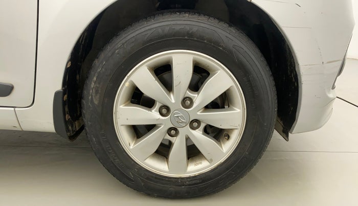 2015 Hyundai Xcent S (O) 1.2, Petrol, Manual, 76,489 km, Right Front Wheel