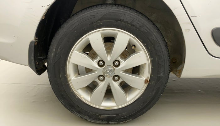 2015 Hyundai Xcent S (O) 1.2, Petrol, Manual, 76,489 km, Right Rear Wheel