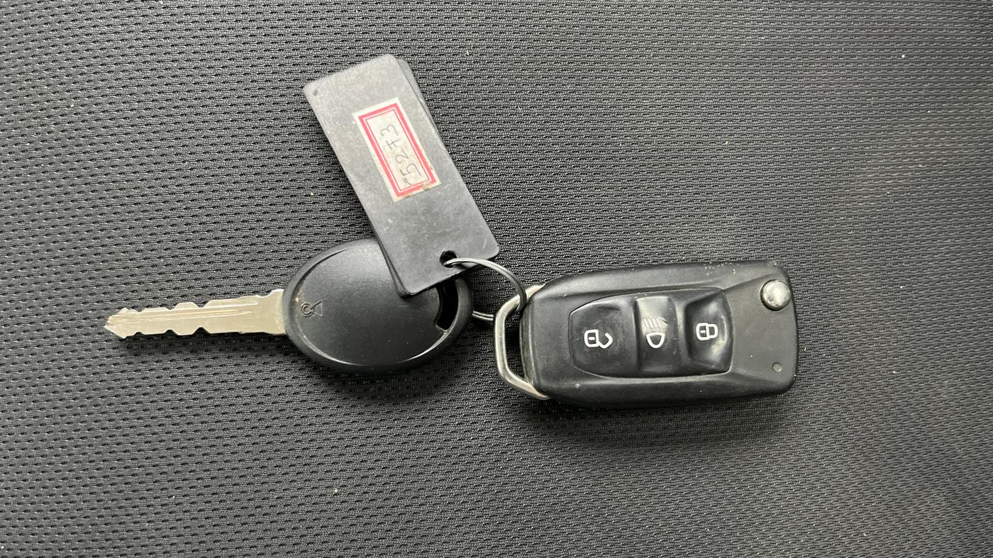 2018 Tata Tiago XZ PETROL, Petrol, Manual, 49,935 km, Key Close Up