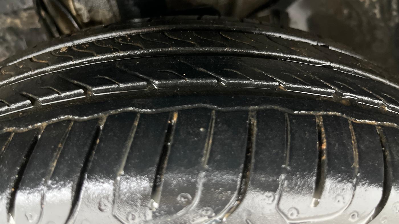 2018 Tata Tiago XZ PETROL, Petrol, Manual, 49,935 km, Left Front Tyre Tread