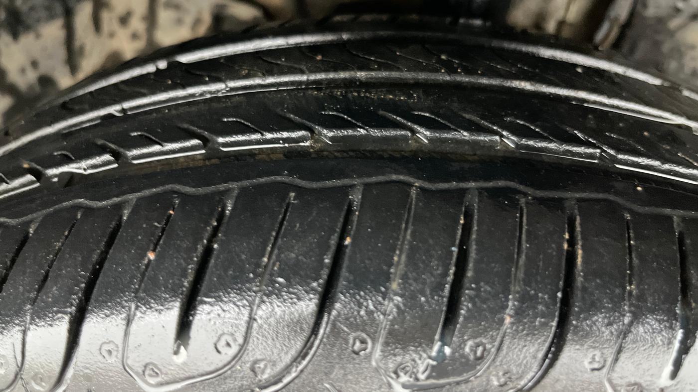 2018 Tata Tiago XZ PETROL, Petrol, Manual, 49,935 km, Right Front Tyre Tread